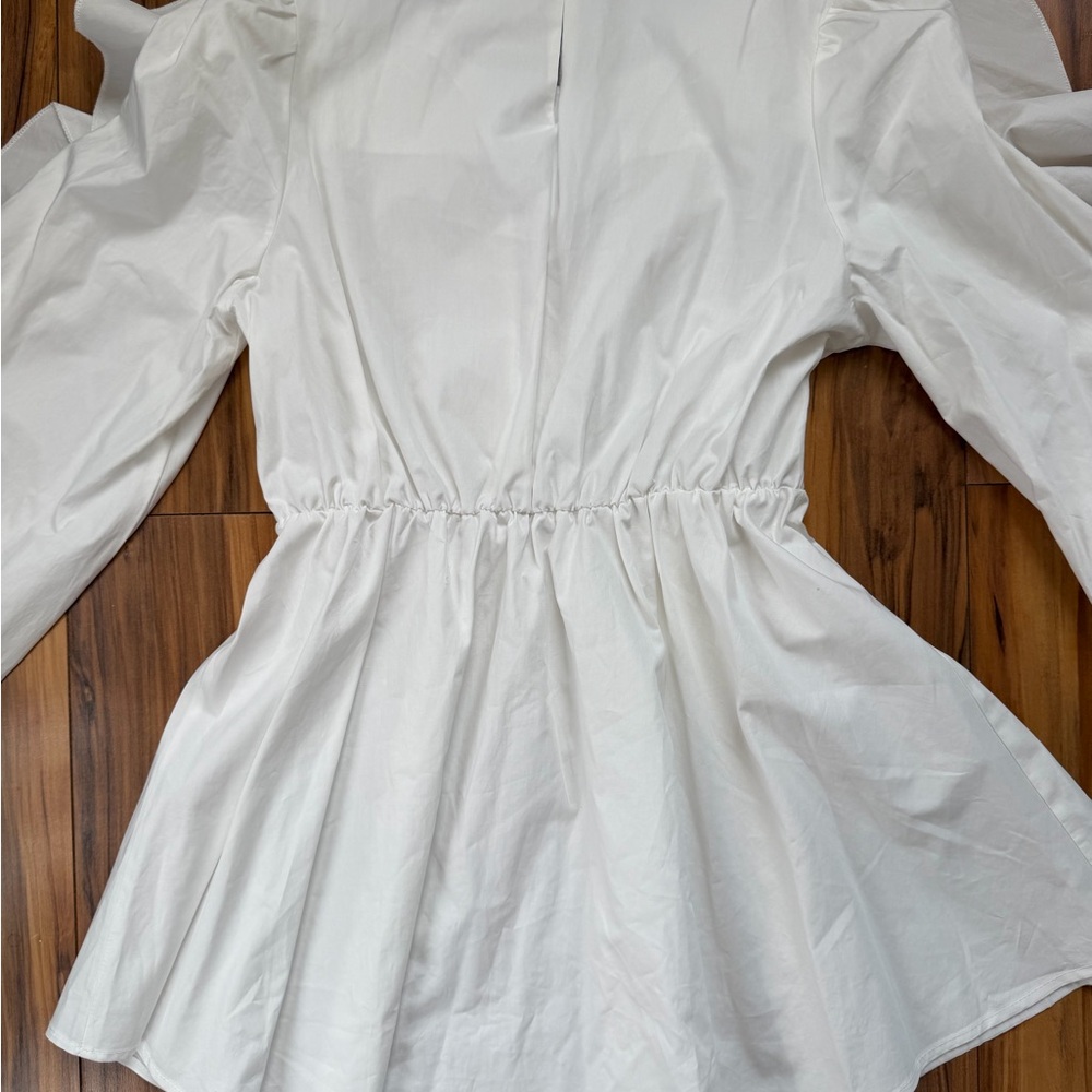 ELIRE White Ruffle Sleeve Peplum Top - Picture 2 of 9
